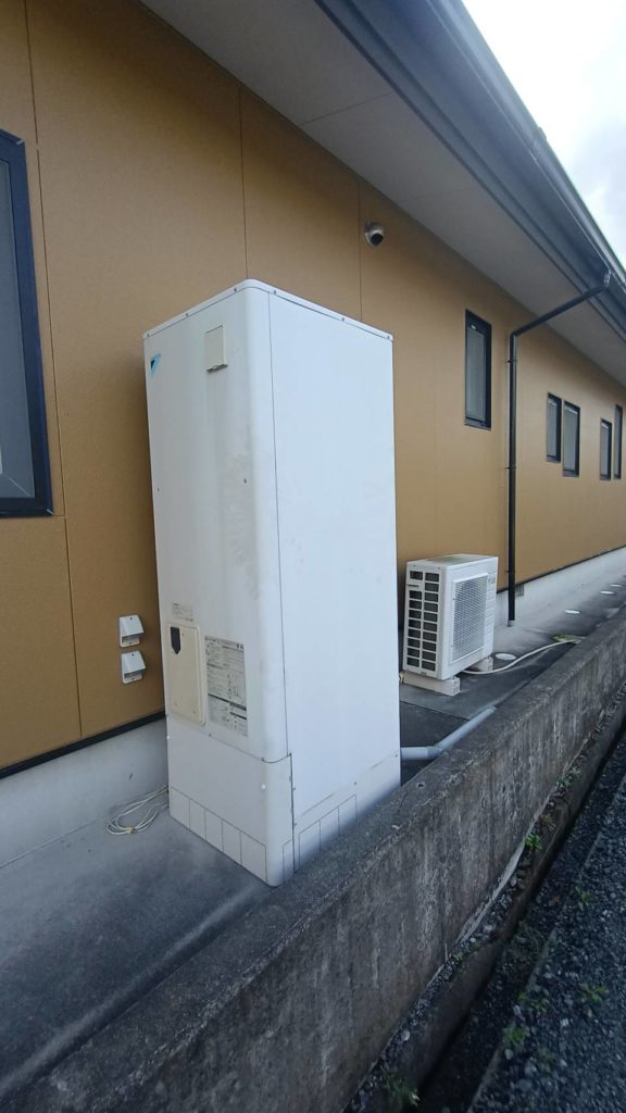 郡山リフォーム給湯器交換ビフォー写真