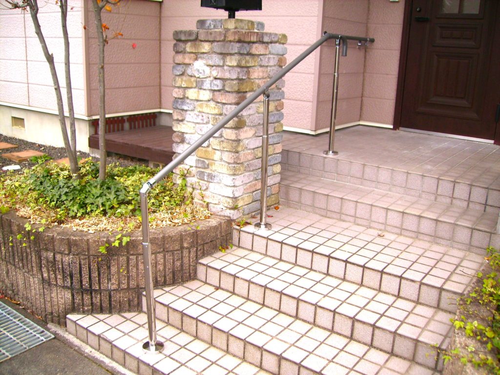 郡山リフォーム外階段手すり設置アフター写真