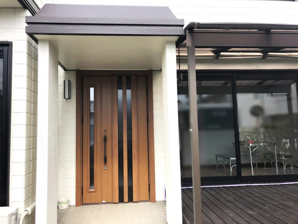 郡山リフォーム玄関ドア変更-1施工後